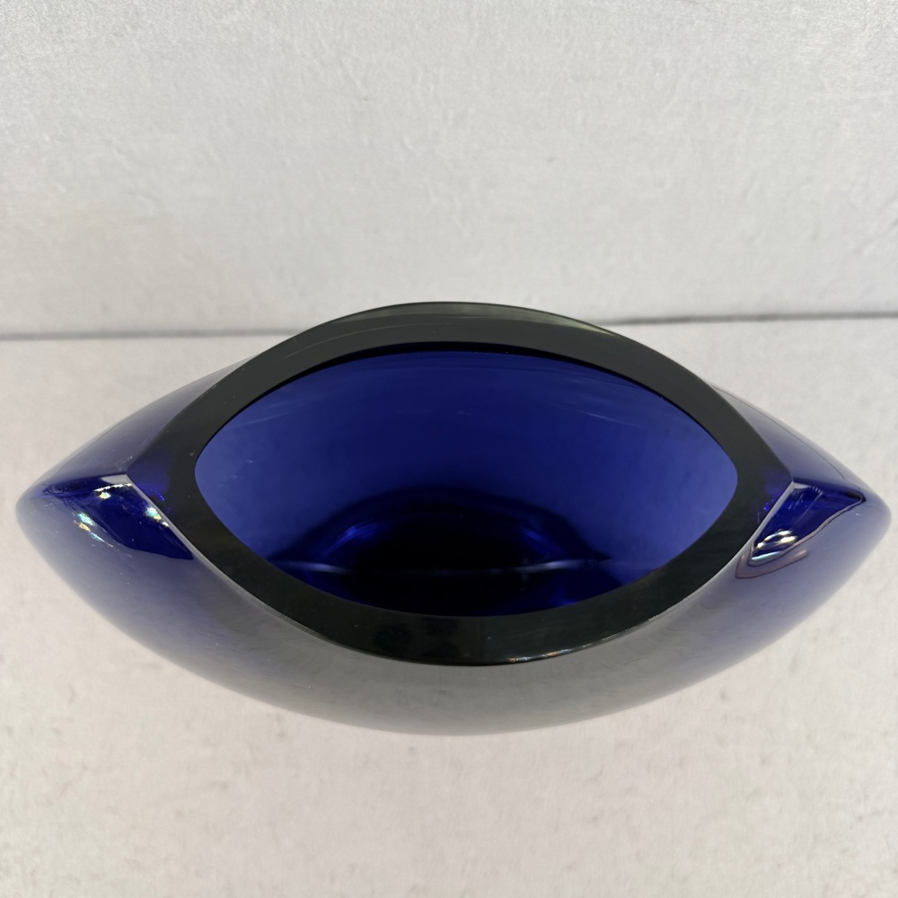 Cobalt Blue Vintage Art Glass Vase 10" Large MCM Oblique Asymmetrical Form - Picture 7 of 11